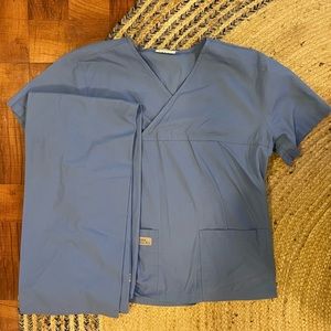 Scrub set - ceil blue